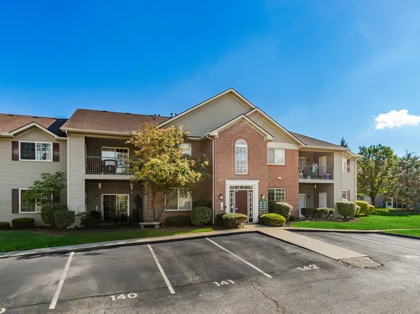 1870 Berrancher Dr, Columbus, OH 43228