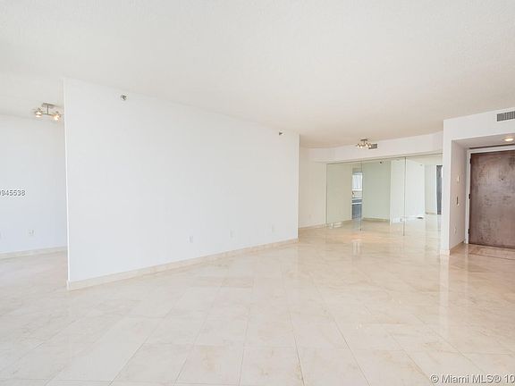 3rd image of 4000 Island Blvd #2903