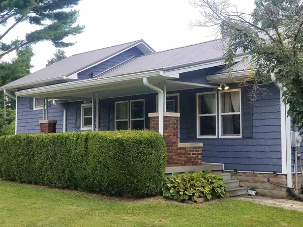 651 E Curry Dr, Terre Haute, IN 47802