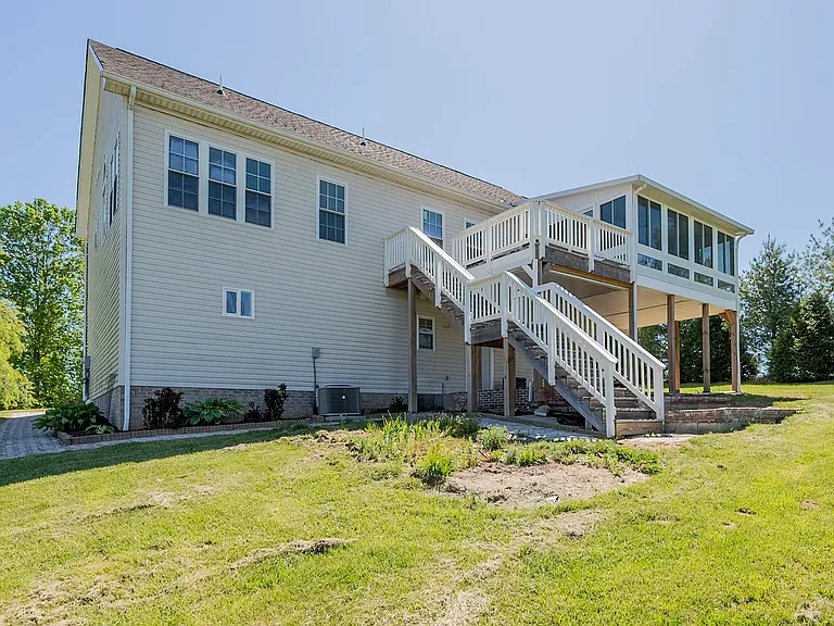 1701 Stratford View Dr — Photo 65
