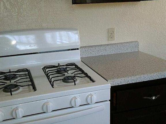 2nd image of 3431 Porter Ave