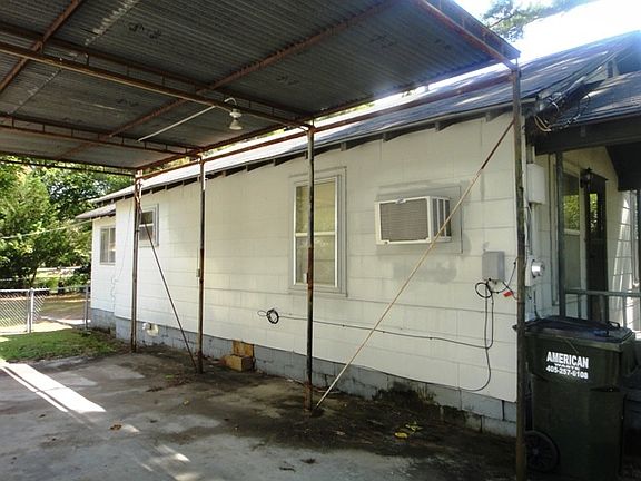 3rd image of 1740 Ideal St