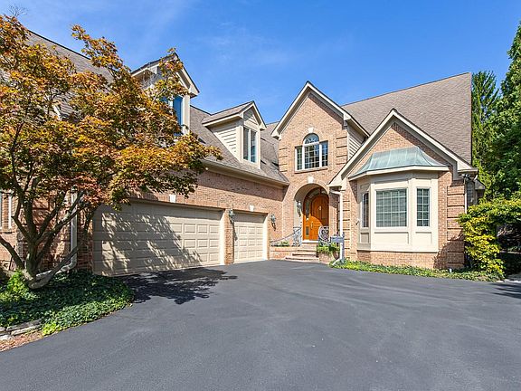 3rd image of 846 Redding Rd