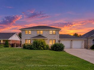 357 Powell Rd, Whitby, ON L1N 2H5