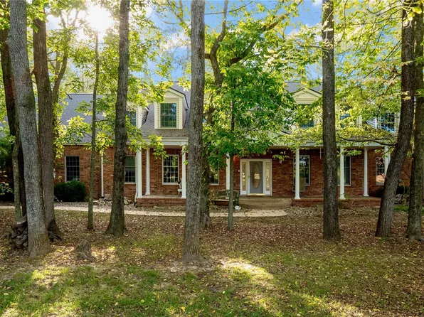 343 Shad Ln, Millstadt, IL 62260