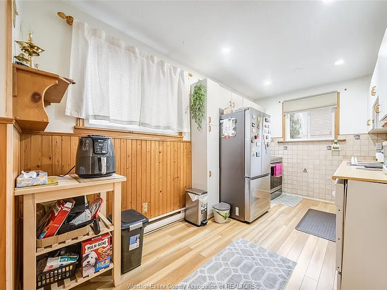 1229 Arncliffe Pl — Photo 13