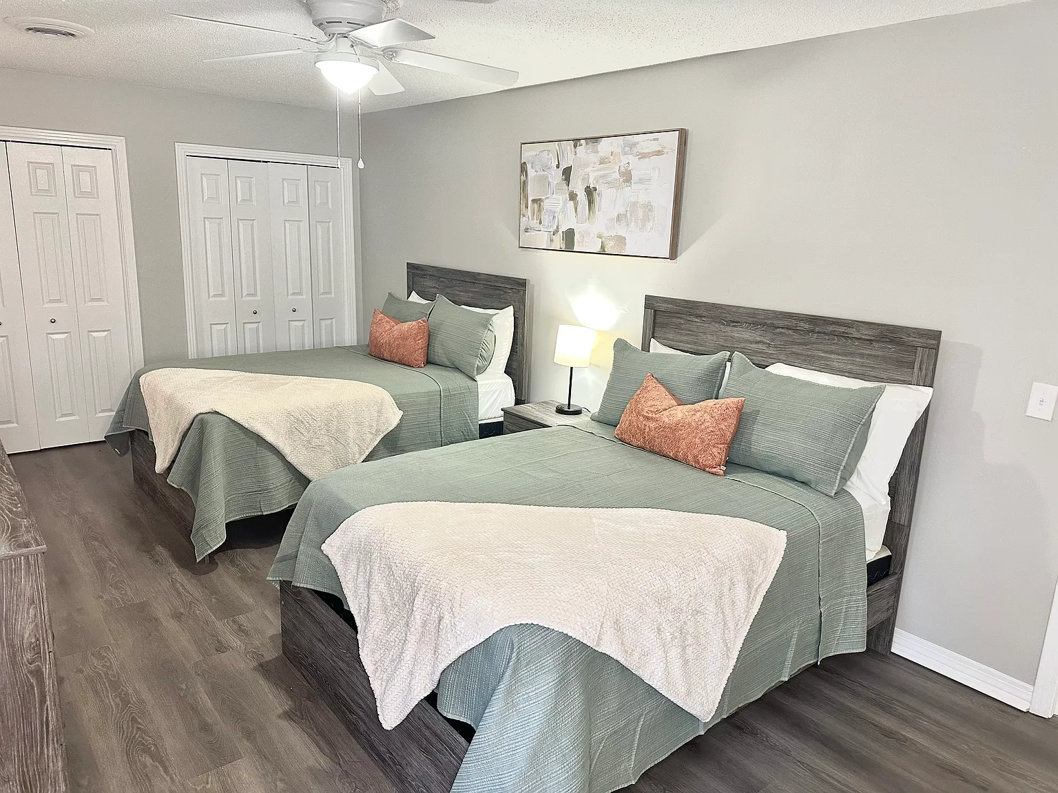 4 bed, 1952 sqft, $6,000 — Photo 4