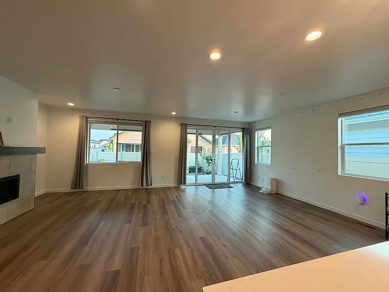 11163 W Helenium Dr — Photo 3