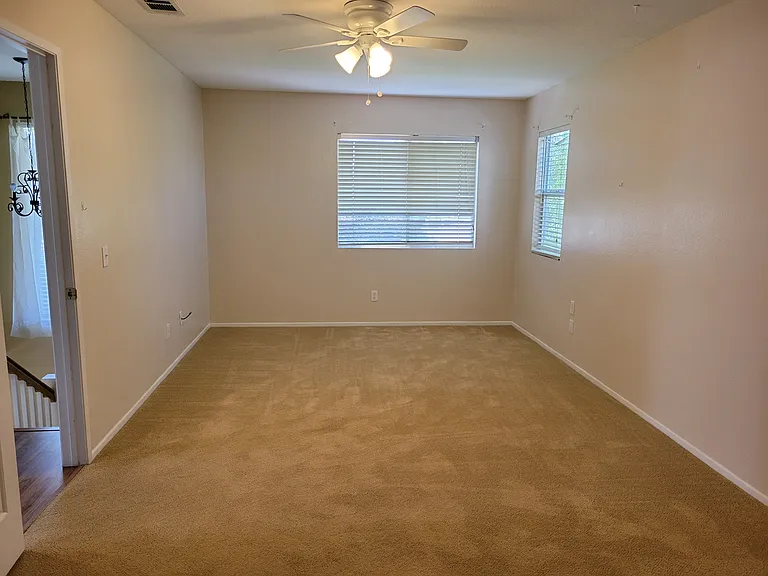 37151 Santa Rosa Glen Dr — Photo 15