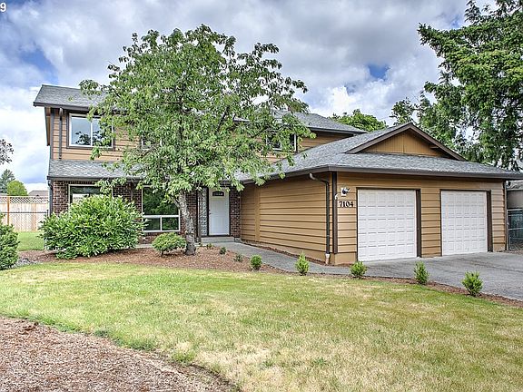 2nd image of 7104 NE 75th St
