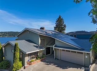 3911 NE 158th Ln, Lake Forest Park, WA