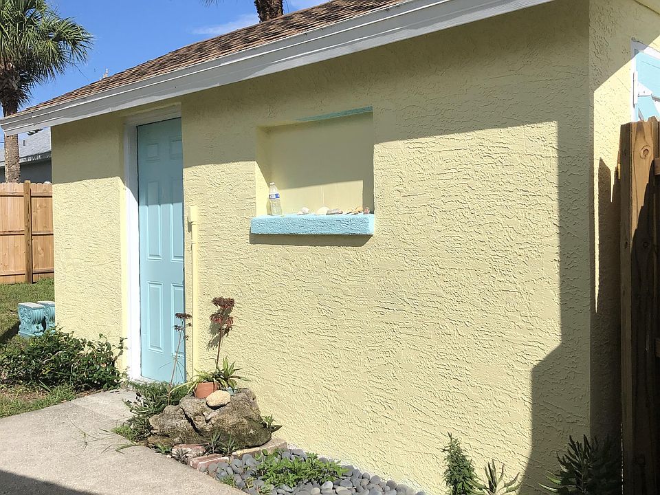1st image of 2032 S Daytona Ave #B