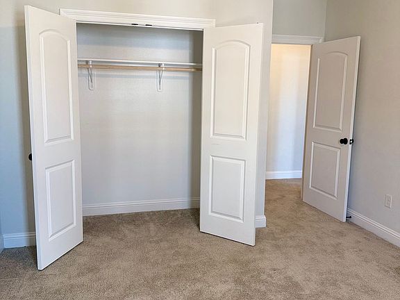 3rd image of 7954 Pisa Dr