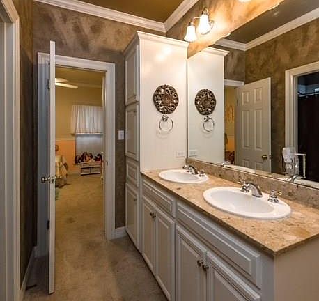 5th image of 408 Tealwood Dr