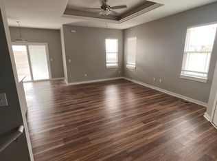 1533 W Cobblestone Ct, Andover, KS 67002