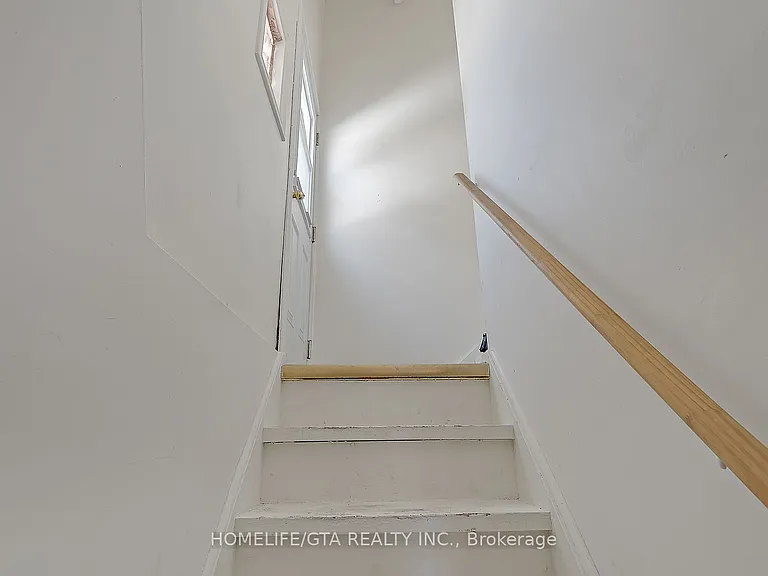278 Malaga Rd #BASEMENT — Photo 18