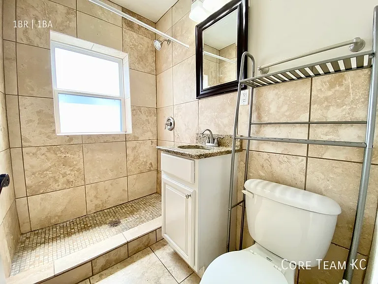 4328 Roanoke Pkwy #306 — Photo 10