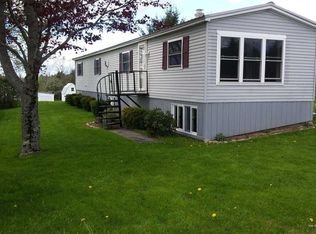 365 Belmont Ave, Belfast, ME 04915