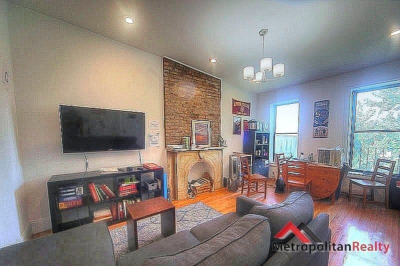 1st image of 411 6th Ave #4