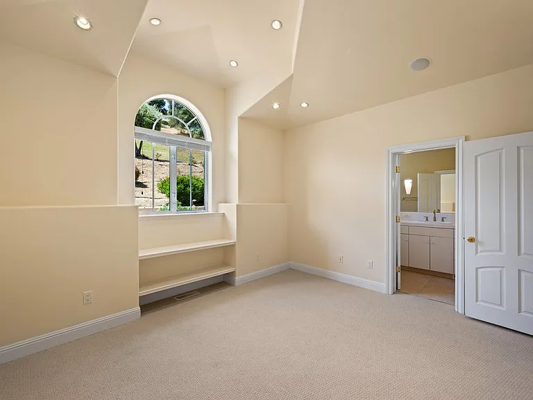 10 Warrens Way — Photo 26