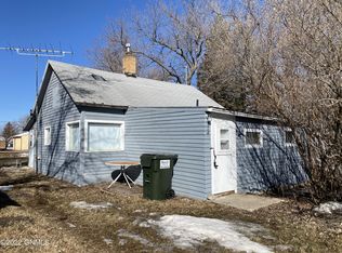 114 Dakota St, Wing, ND 58494