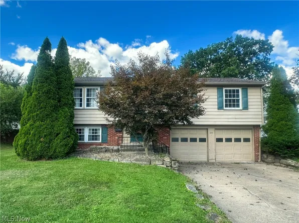 322 West St, Niles, OH 44446