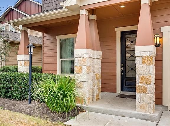 3rd image of 12202 Cottage Promenade Ct