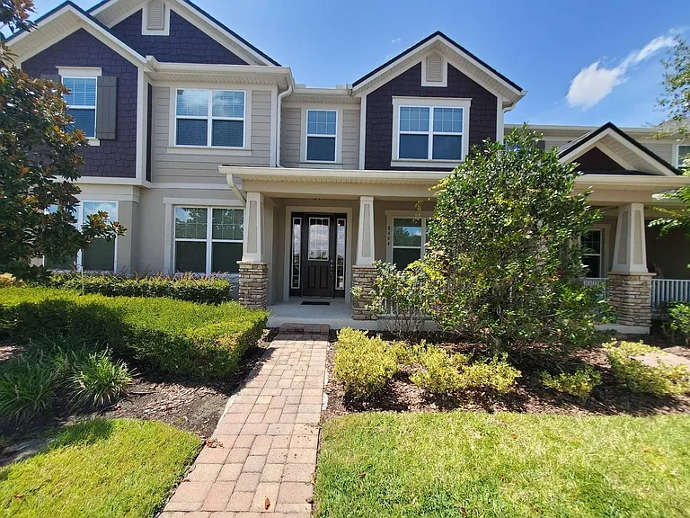 8404 Iron Mountain Trl — Photo 1