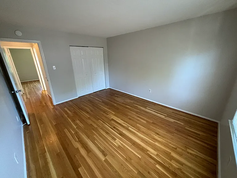 2422 Barracks Pl #3 — Photo 25