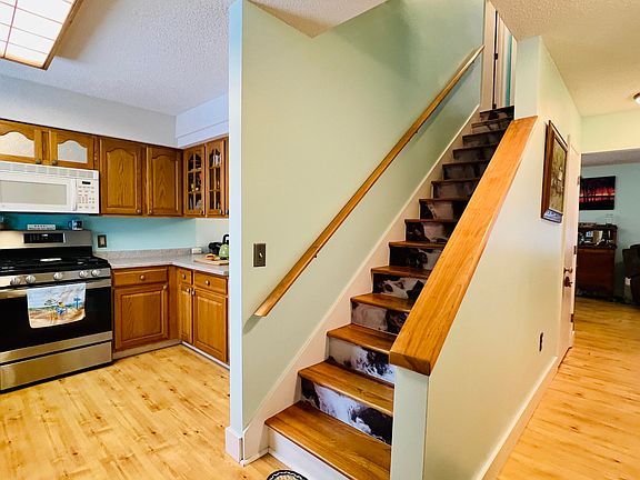 5th image of 18 Beachwood Bay Drive #310