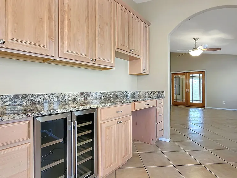 8817 E Dahlia Dr — Photo 9