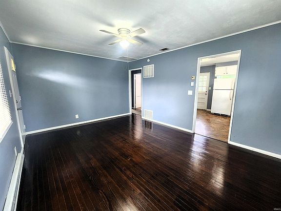 3rd image of 1432 Oak Ct