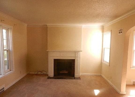 2nd image of 1811 E 75th Ter