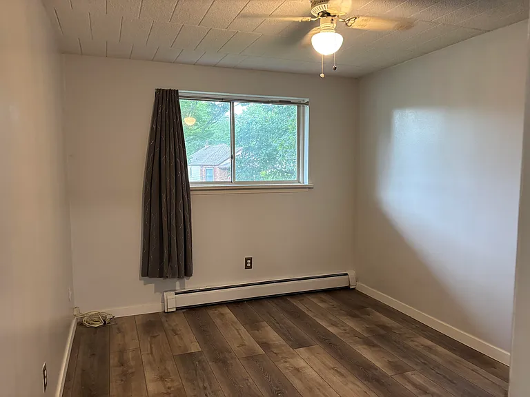 41 Carleton St S #3 — Photo 8