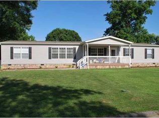 318 Serena Dr, Hixson, TN 37343