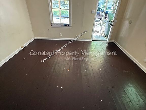 2nd image of 205 Alabama St