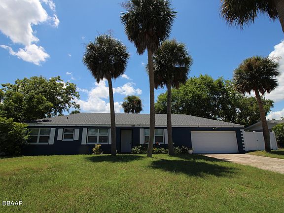 2nd image of 882 W Coquina Dr