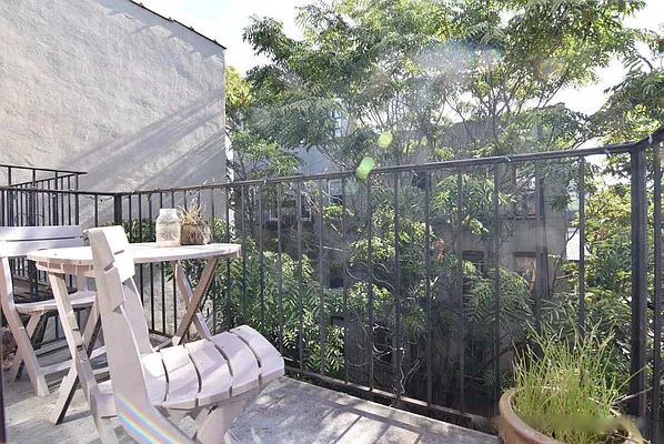Rented by J Misrahi Realty Corp | media 3