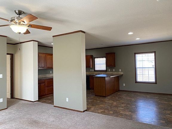 3rd image of 920 Century Plaza Dr #26