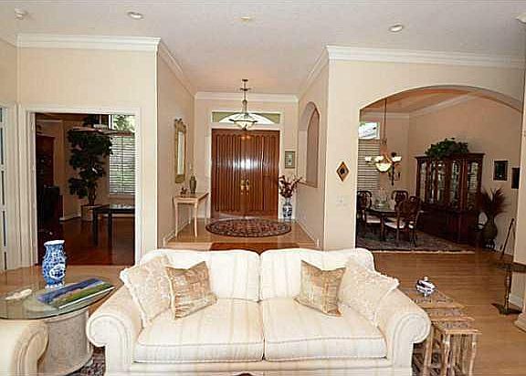 grand foyer