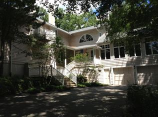 6911 Highway 83, Hartland, WI 53029