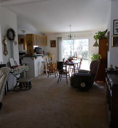 3rd image of 4226 S Lyle Ct