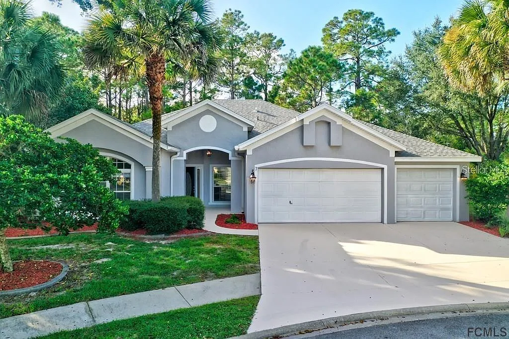 4 bed, 3.0 bath, 2466 sqft, $3,200 — Photo 3