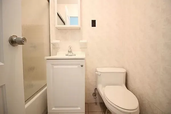 Rented by Daniel Rivera, LREB | media 4