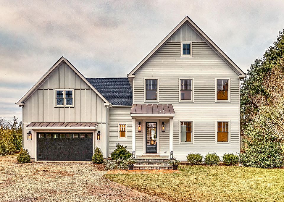 1st image of 153 Herricks Ln