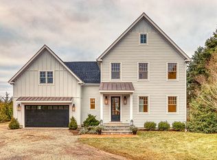 153 Herricks Ln, Riverhead, NY 11901