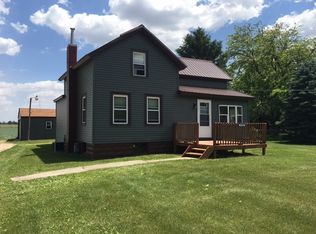 1770 Hoover Rd, Deer Grove, IL 61243