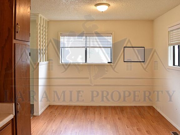 5th image of 107 S Taylor St APT B