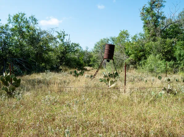 980 Mann Rd 02, Poteet, TX 78065