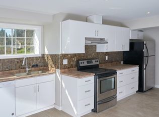 120 Jacobs Rd, Pt Moody, BC V3H 2Z9